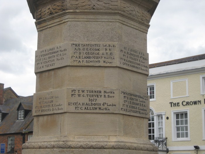 Brackley War memorial